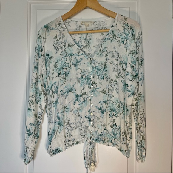 lovestitch Tops - Lovestitch blue floral 100% rayon blouse with adjustable tie waist and buttons